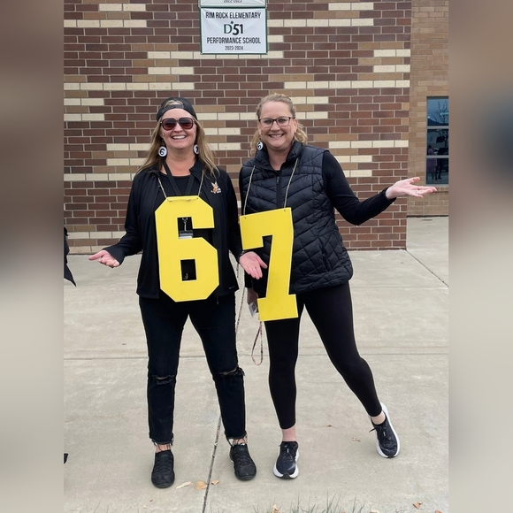 Colorado_momof2 Posh Closet Show Flyer - Picture 6 of 8